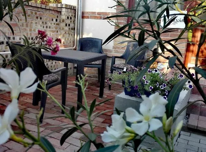 Kerekvar Lägenhet Gyula